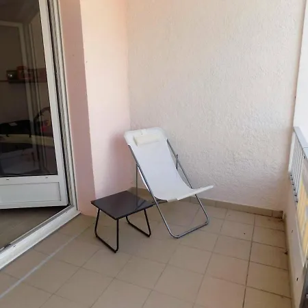Apartment Saint-palais-sur-mer, 2 Pieces, 4 Personnes - Fr-1-305a-15 *